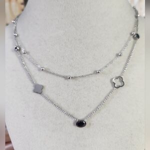 Stainless steel layered clover necklace